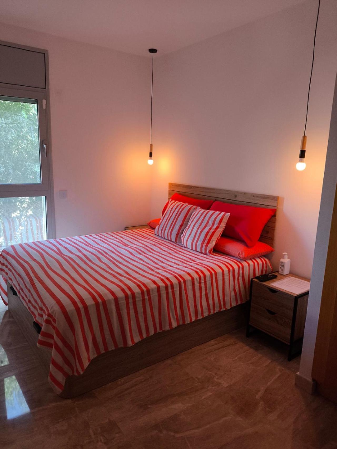 Habitacion Doble Con Bano Privado Y Desayuno Incluido Viladecáns Zewnętrze zdjęcie