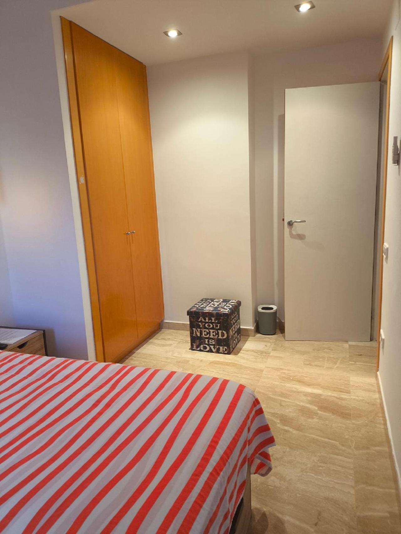 Habitacion Doble Con Bano Privado Y Desayuno Incluido Viladecáns Zewnętrze zdjęcie
